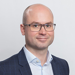 Sven R. Becker